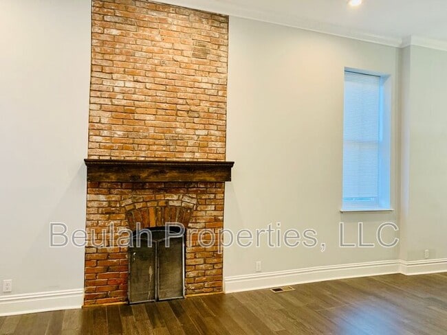 Building Photo - 1625-1627 Carroll St