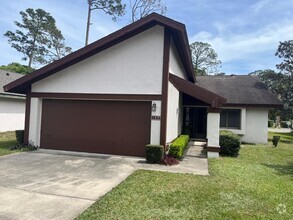 Building Photo - 107 Meadowbrook Cir