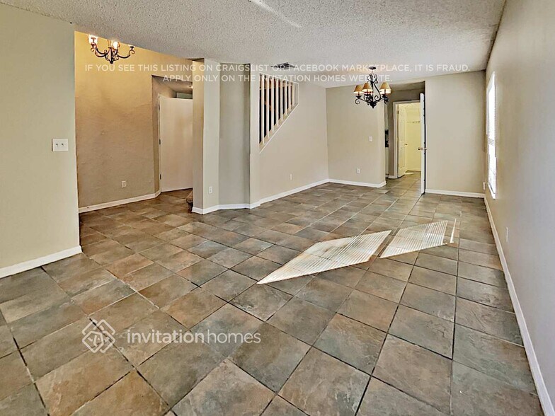 Building Photo - 2335 Needham Dr