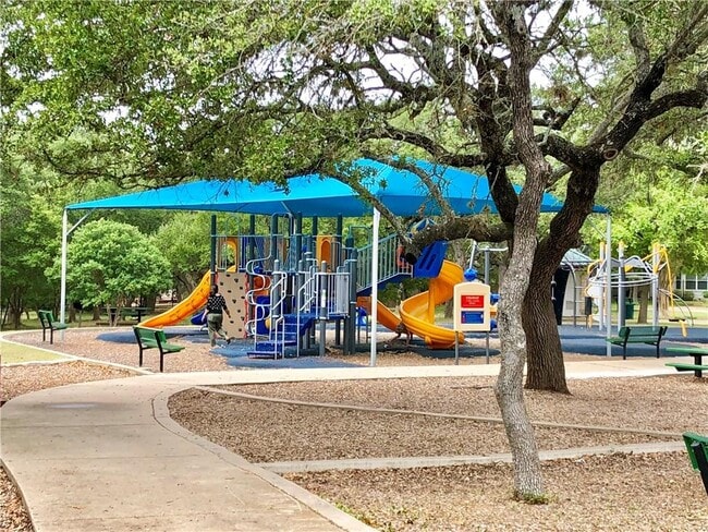 Building Photo - 1321 Piney Creek Ln