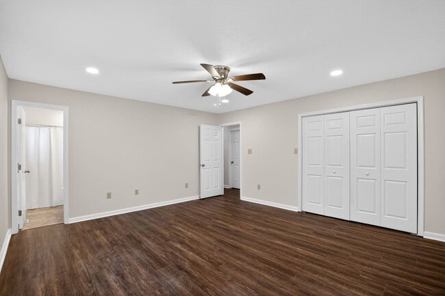 Building Photo - 11530 Tomahawk Trail W