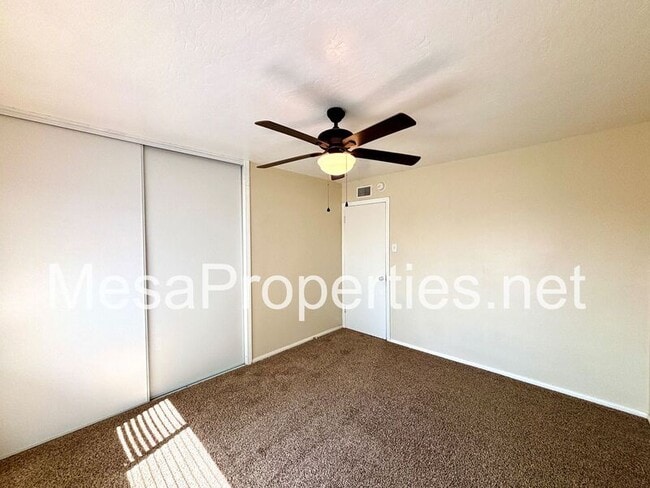 Building Photo - 15090 Acoma Rd