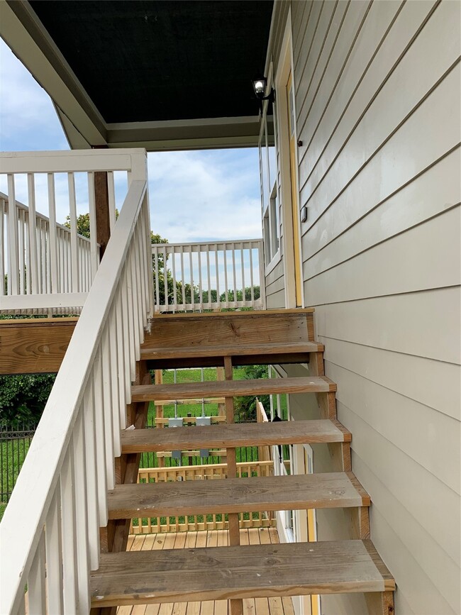 Building Photo - 4221 Alvin St