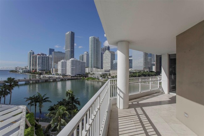 Building Photo - 701 Brickell Key Blvd