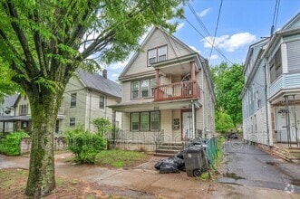 Building Photo - 80 Shepard St