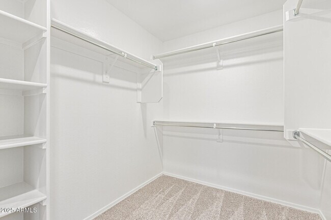 Building Photo - 16648 W Jenan Dr