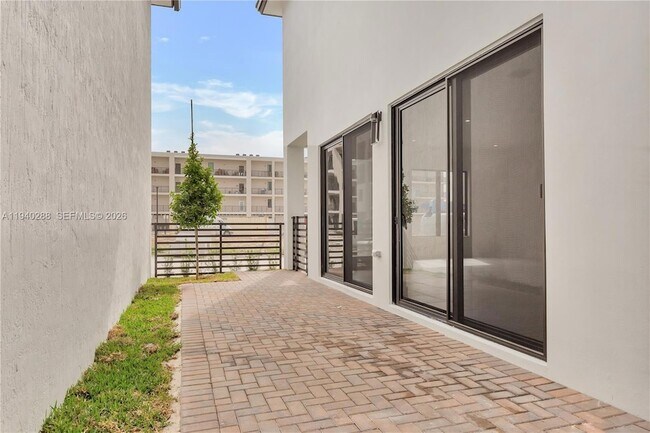 Building Photo - 8037 NW 42nd St