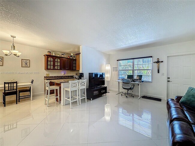 Building Photo - 2600 S Ocean Dr