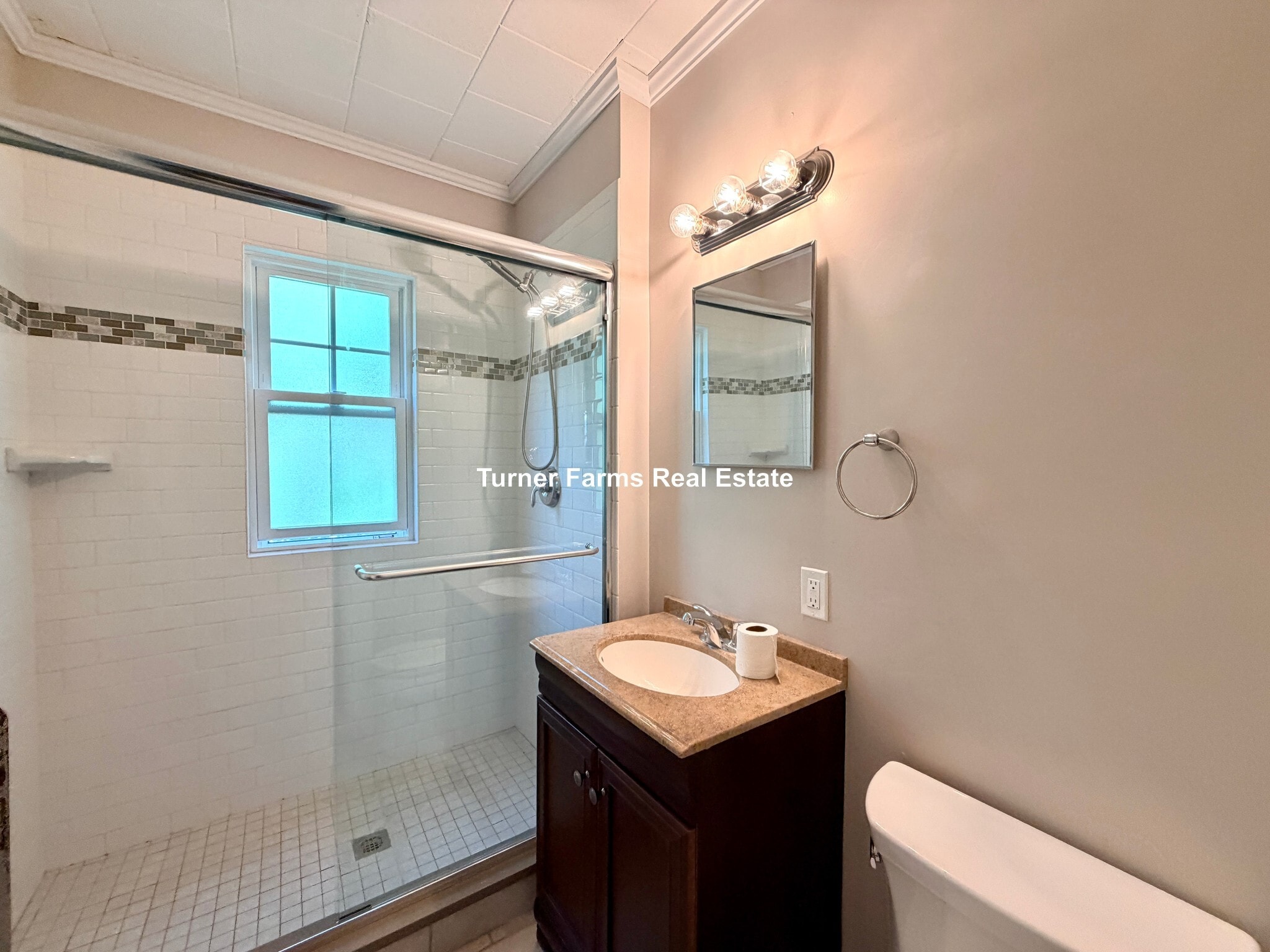 Building Photo - 158 W Adams St