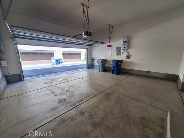 Building Photo - 1504 W Artesia Square