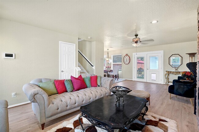 Building Photo - 16107 Sheldon Ridge Way