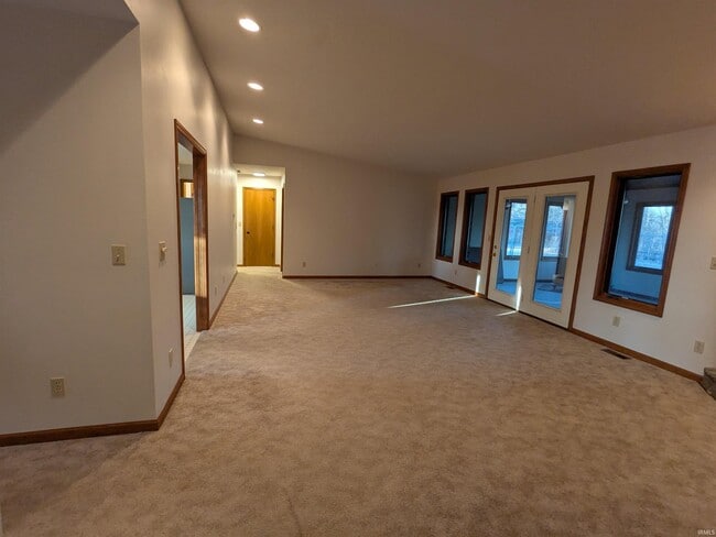 Building Photo - 4400 50 E