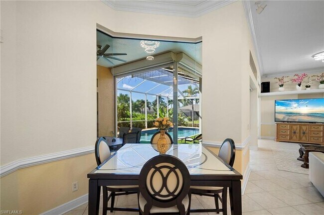 Building Photo - 5024 SW 8th Pl