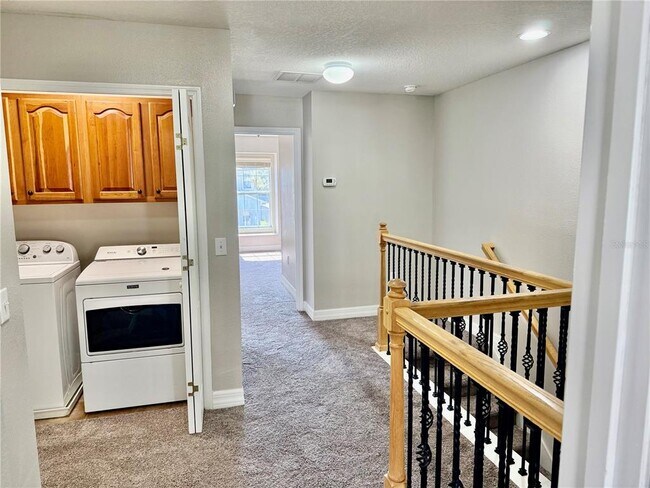 Building Photo - 2503 Aventurine St