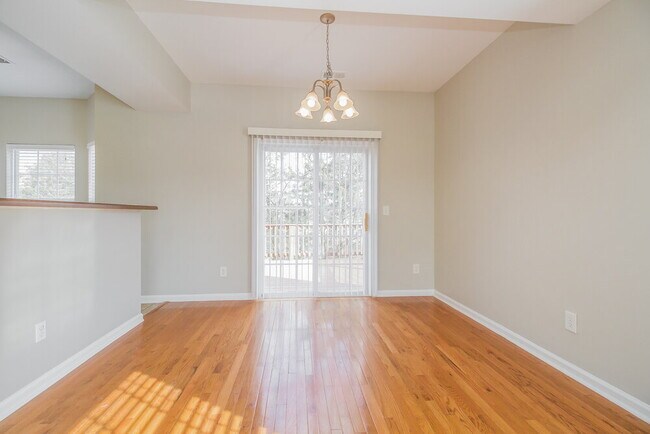 Building Photo - 2716 Bison Ct