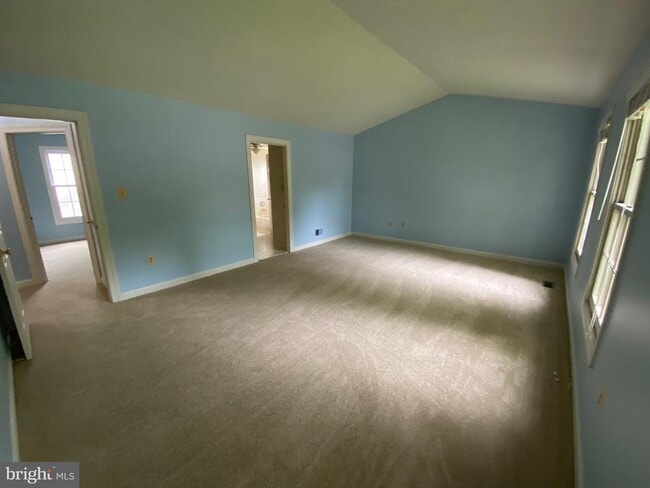 Building Photo - 9621 Bainbridge Ct
