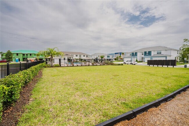 Building Photo - 3239 Canyon Bay Pt