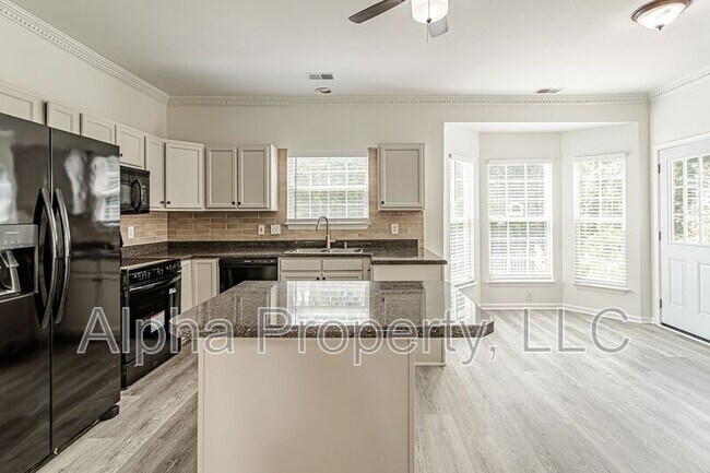 Building Photo - 261 Highgate Cir