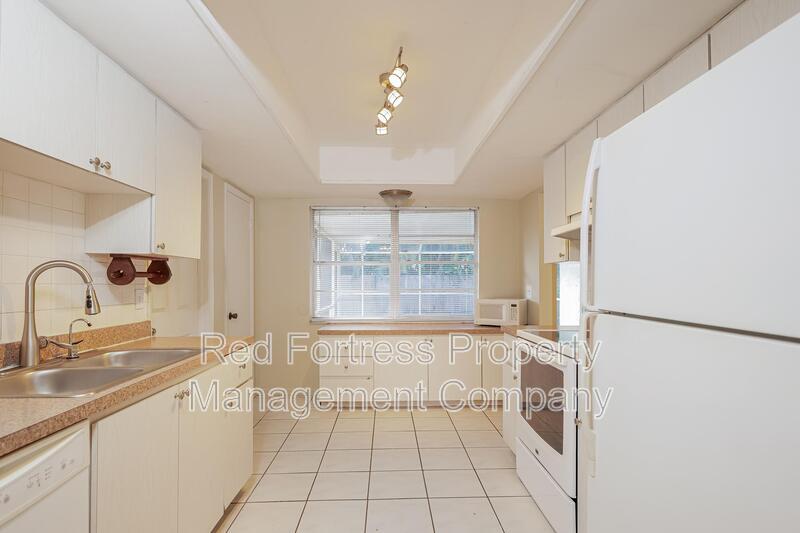 Building Photo - 4706 Mi Casa Ct