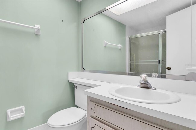 Building Photo - 4743 Jasper Dr
