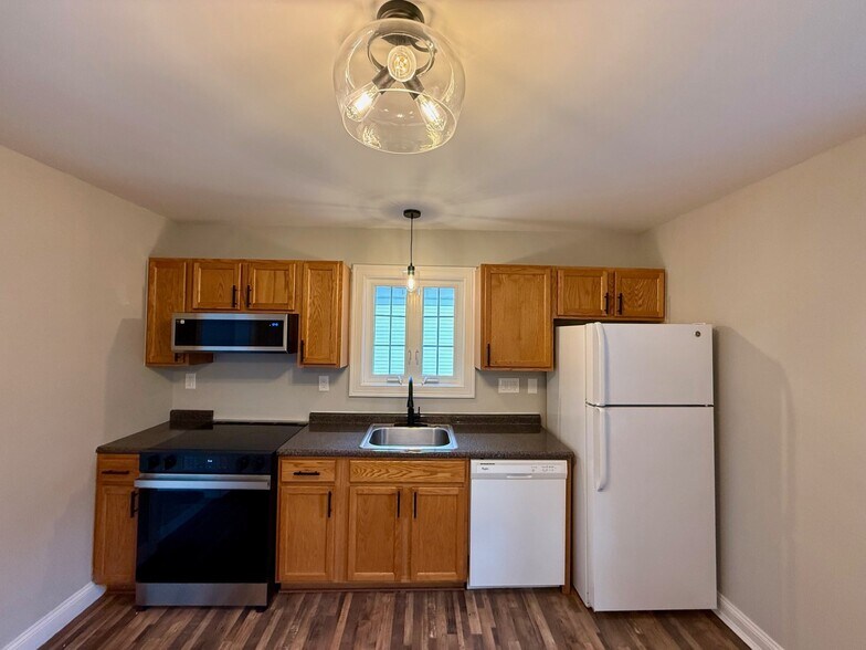 Primary Photo - 46 High St