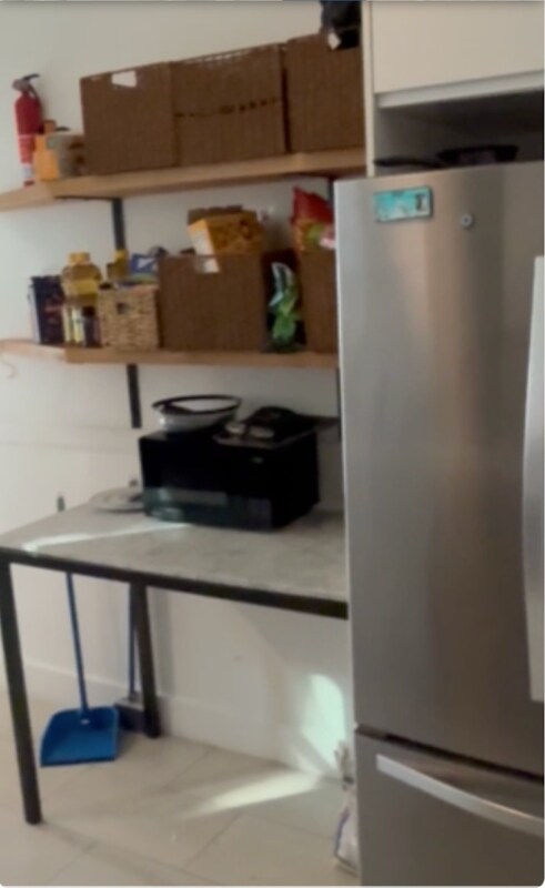 Building Photo - 414 Bryant St