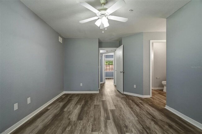 Building Photo - 7250 Westpointe Blvd