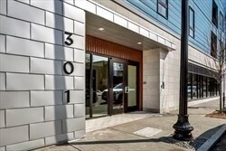 Building Photo - 301 Border St