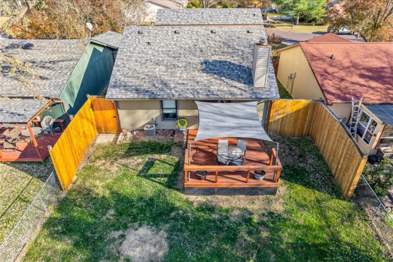 Building Photo - 2417 Hartford Rd