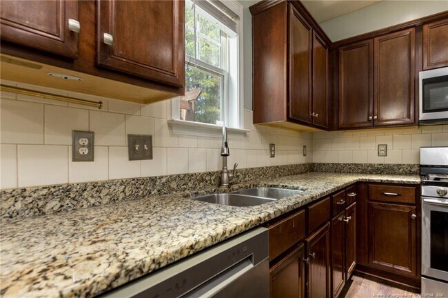 Building Photo - 3705 Badin Lake Ln