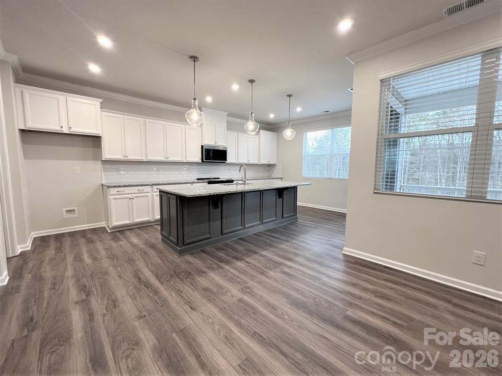 Building Photo - 16628 Summers Walk Blvd