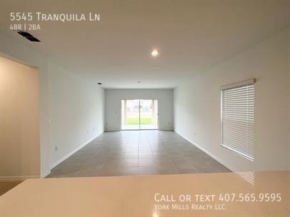 Building Photo - 5545 Tranquila Ln