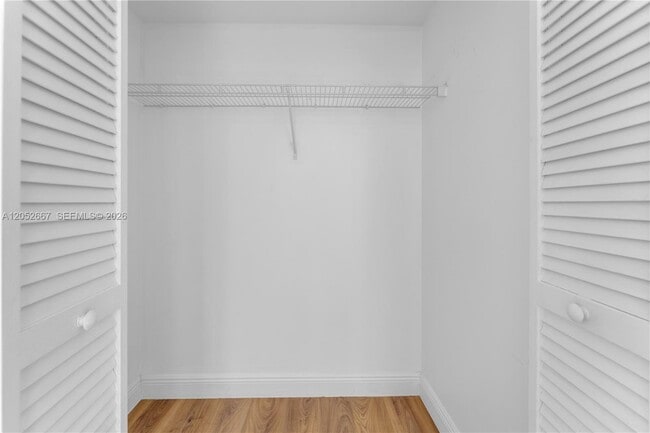 Building Photo - 4100 Salzedo St