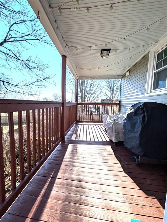 Building Photo - 95 Browne St