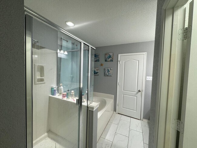 Building Photo - Coming soon... Move in May 8th, 2026