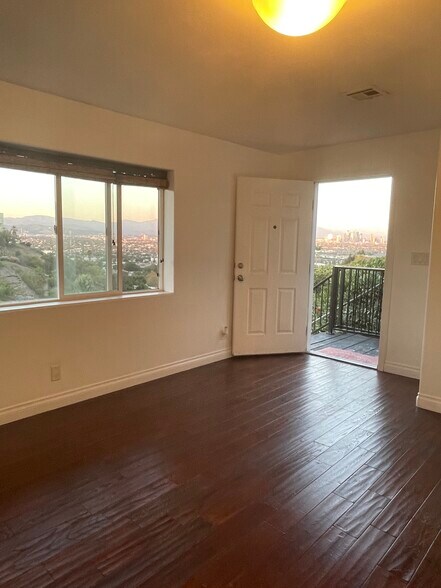 Living Room - 4447 Don Milagro Dr