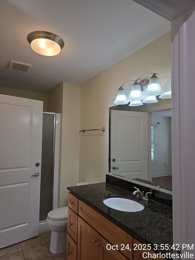 Building Photo - 419 17th St NW