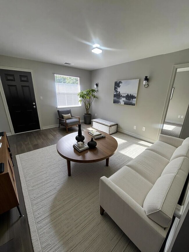 Building Photo - Live in Style at Cielo at West Midtown – Y...