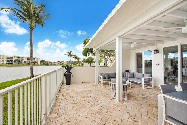 Building Photo - 6407 NW 109th Ave