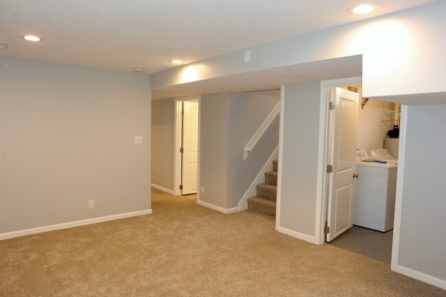 Building Photo - 1030 Veto St NW