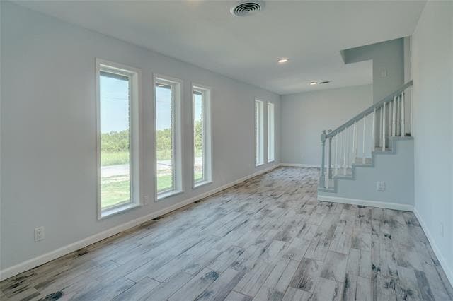 Building Photo - 350 Virginia Ln