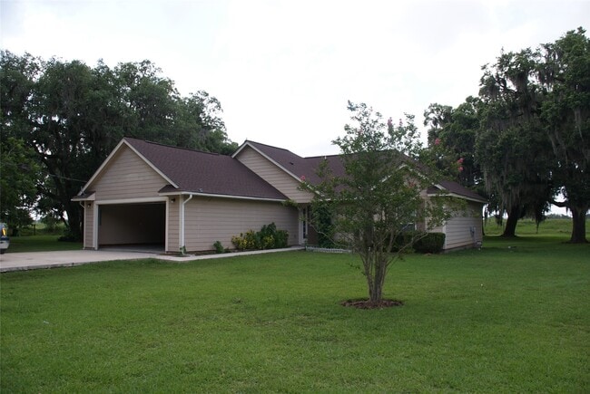 Primary Photo - 8415 Reterio Dr