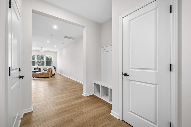 Building Photo - "Spacious 3-Bed Townhouse  with 2.5 Baths at 217 Brooks Springs Drive, Fort Mill!"