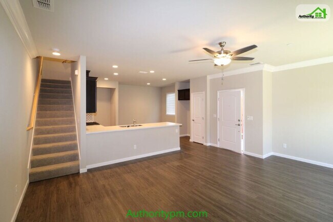 Building Photo - 844 Mission De Oro Dr