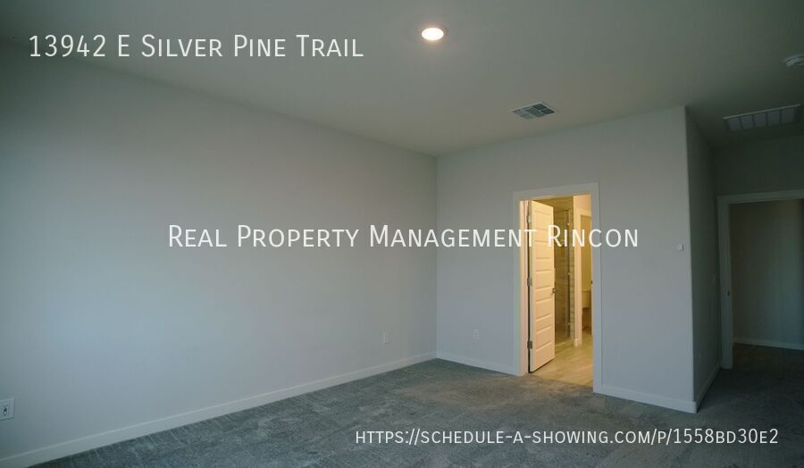 Building Photo - 13942 E Silver Pne Trl