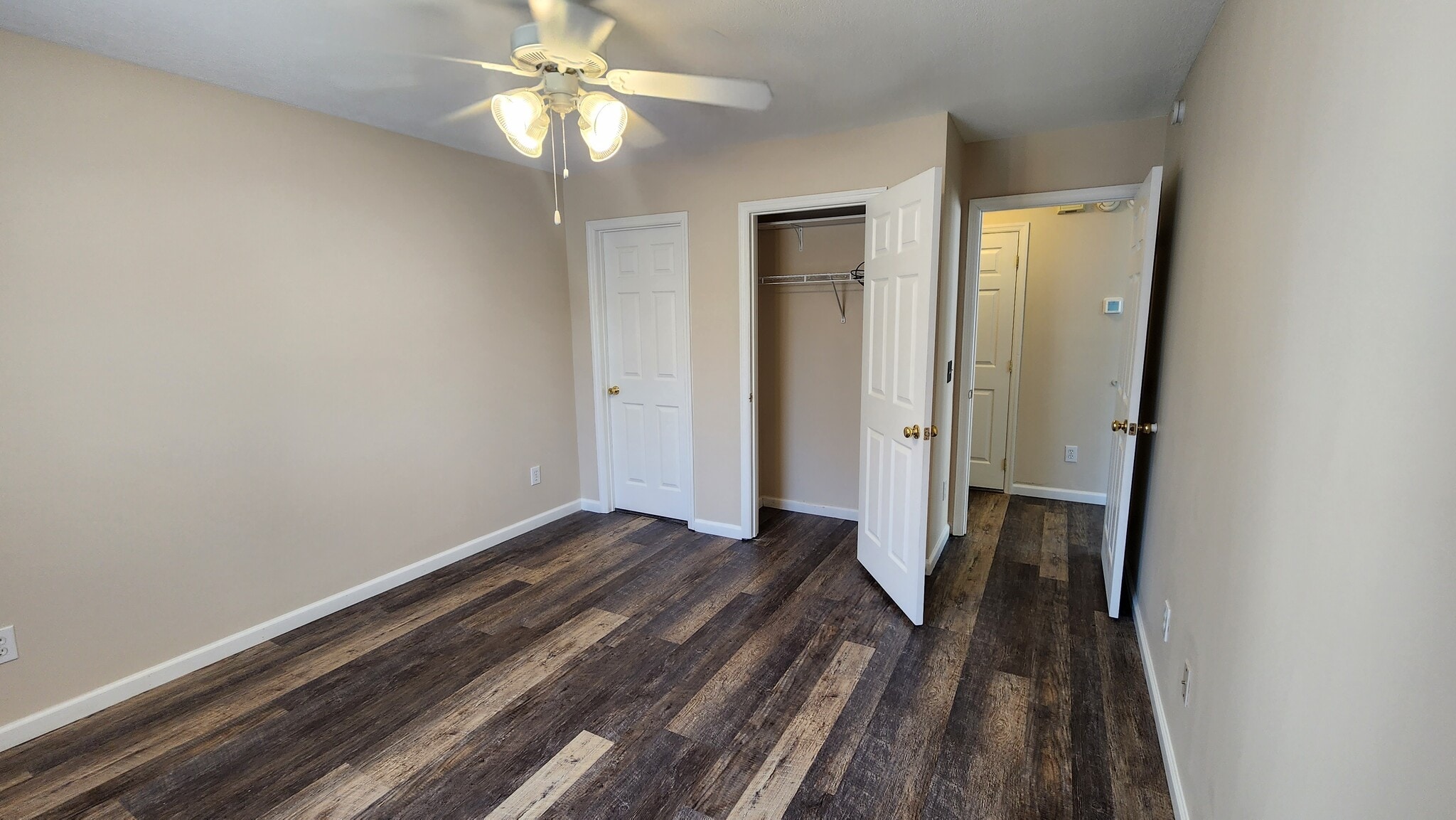 2nd bedroom upstairs - 833 Plantation Dr