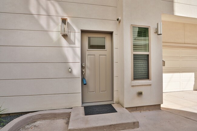 Building Photo - 4102 Feagan St