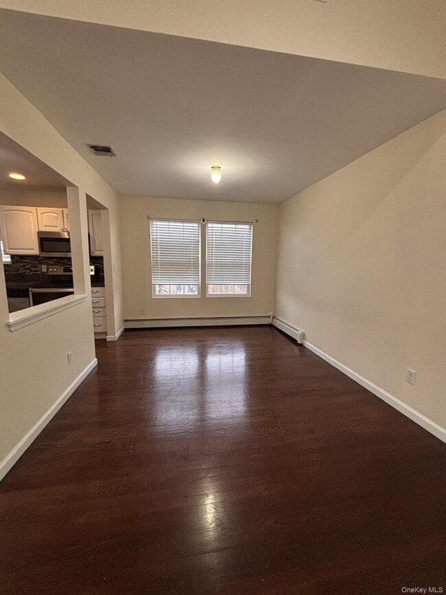 Building Photo - 1311 Pine Acres Blvd