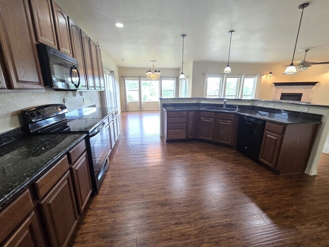 Building Photo - 1255 Woodmoor Acres Dr