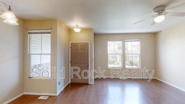 Building Photo - 8181 Snow Bowl Heights